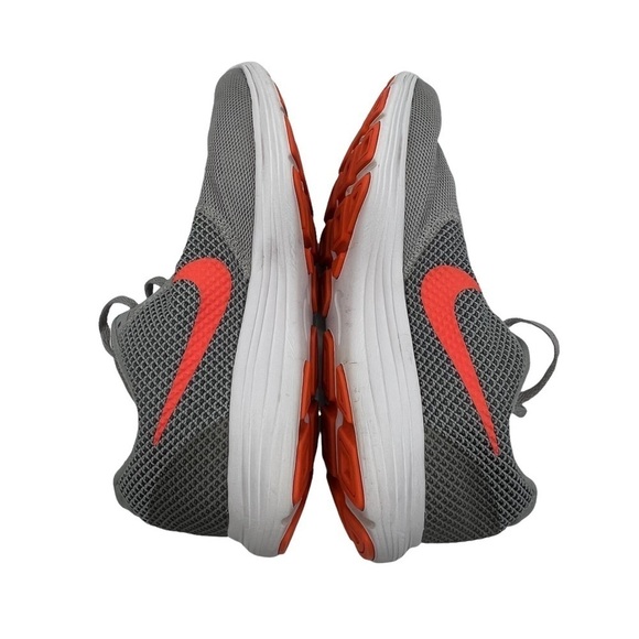 Nike Revolution 3 Gray Running Low Top Lace Up Sneakers Size 8.5 Women's - Picture 6 of 9